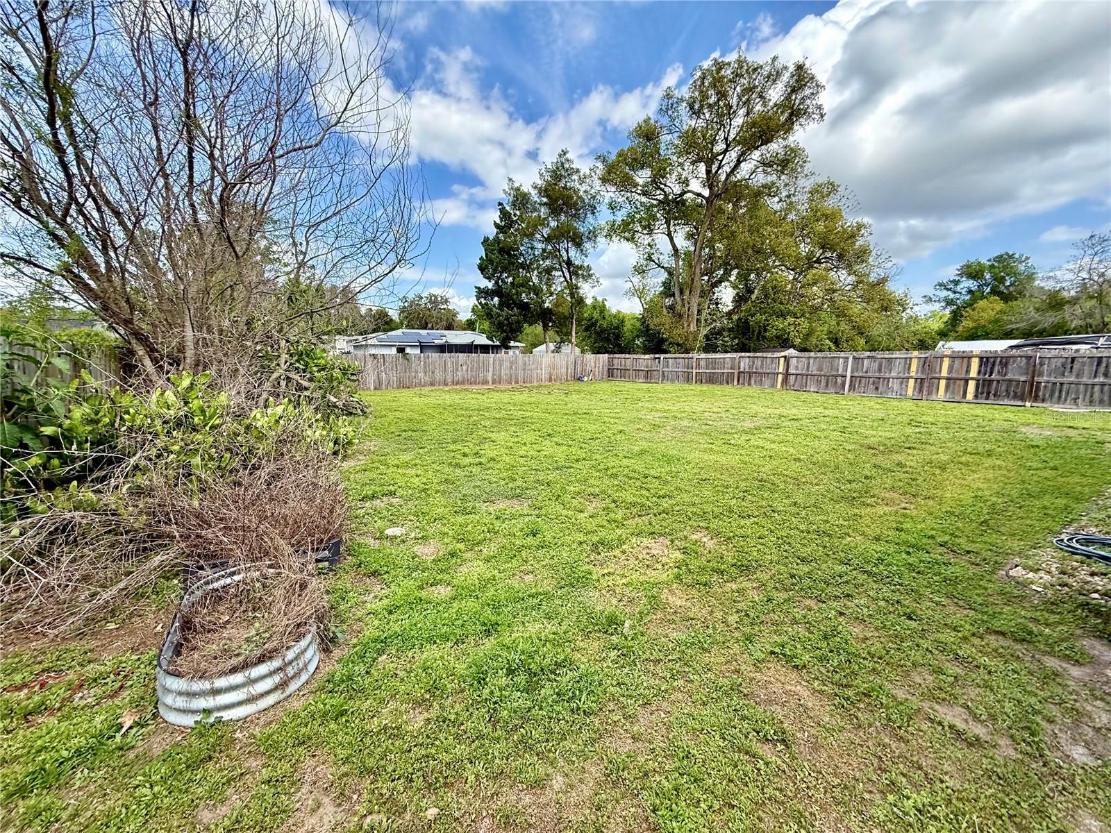 ACREAGE & UNREC - Residential