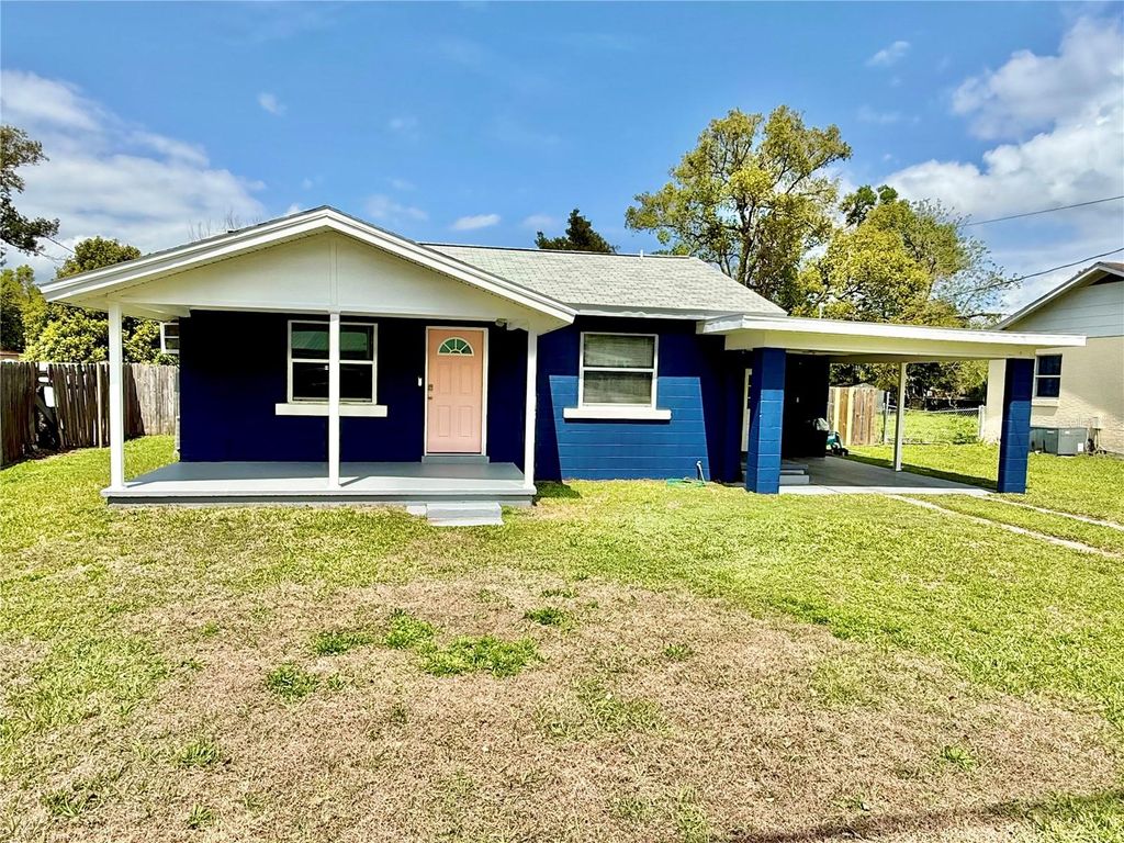 Photo of 37641 Hendley Avenue, Dade City, FL 33525 (MLS # TB8491646)