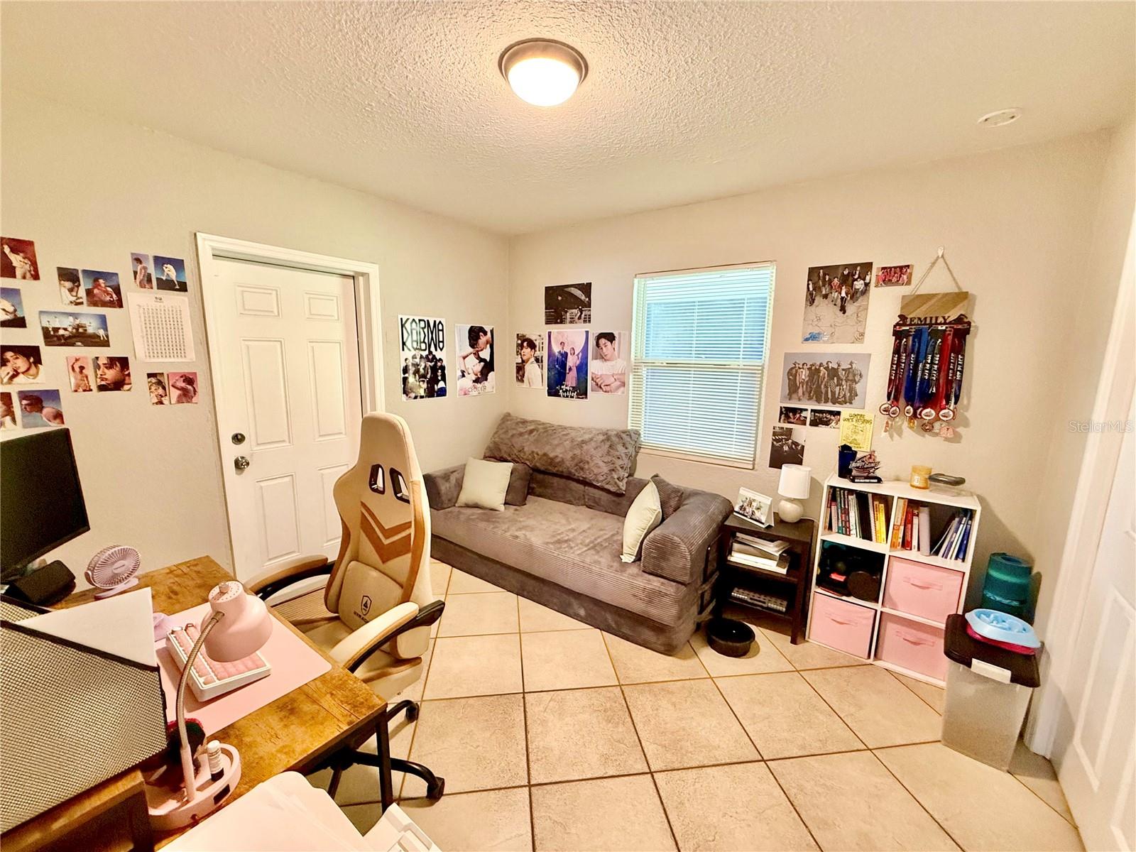 ACREAGE & UNREC - Residential