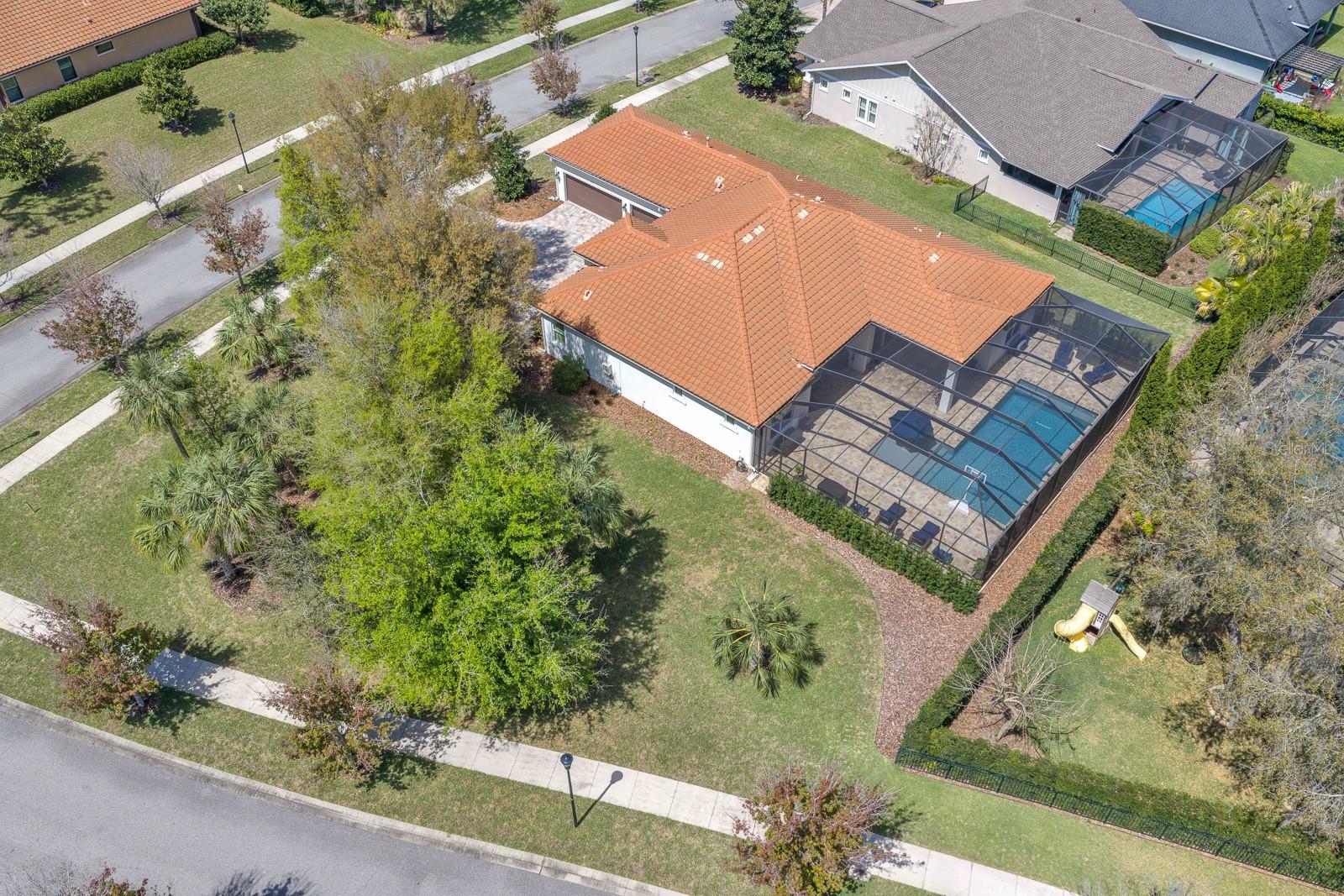 5210 ALAFIA FALLS DRIVE