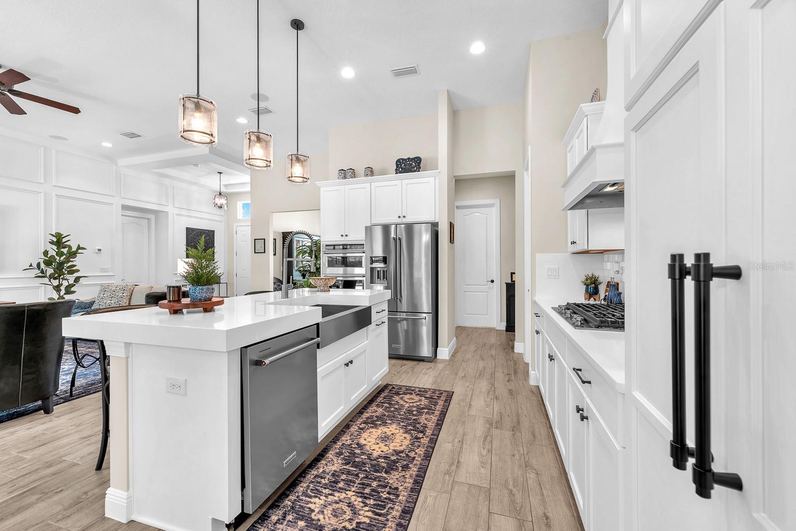 FISHHAWK RANCH PRESERVE - Residential