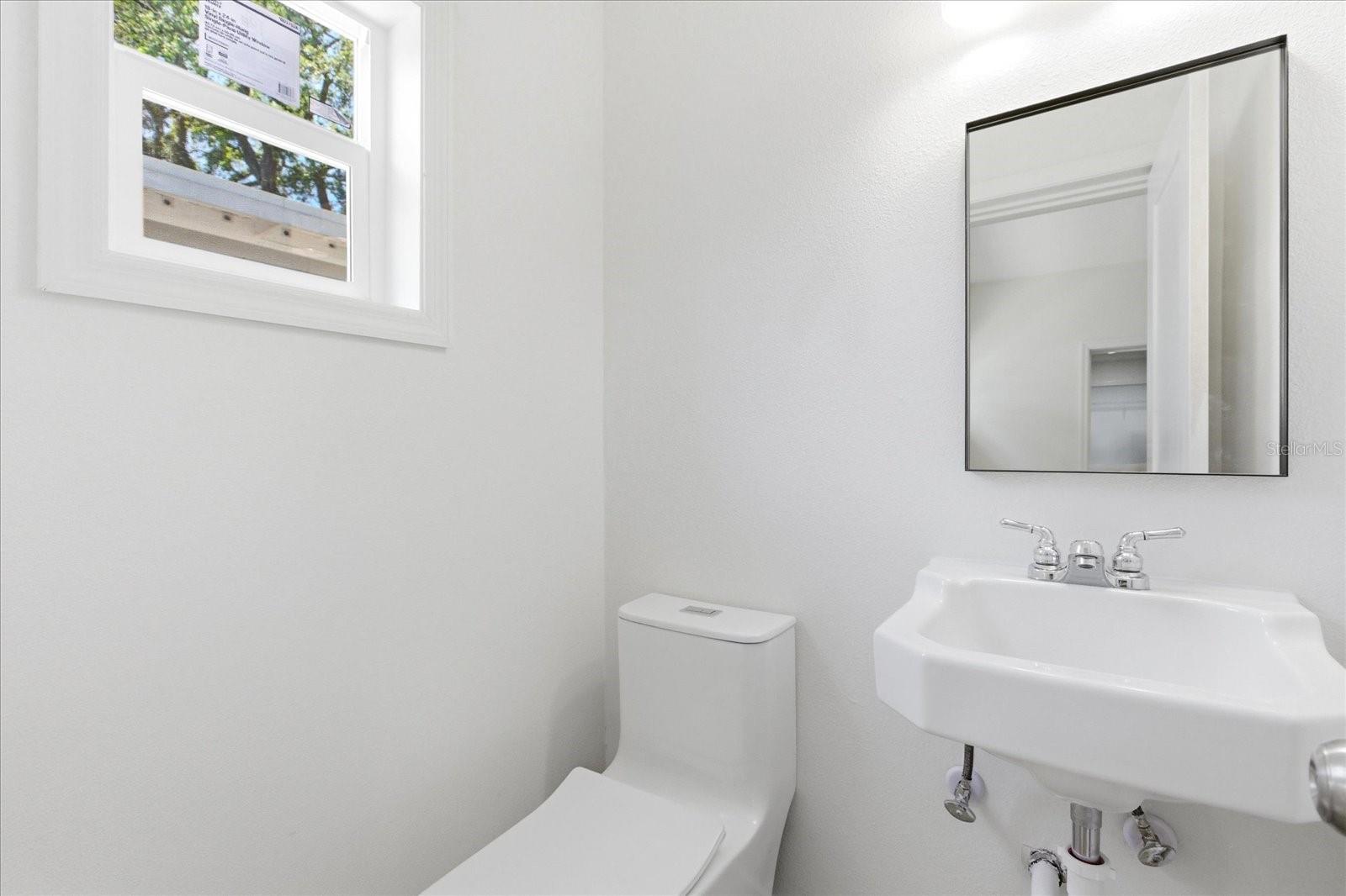 SKYCREST - Residential