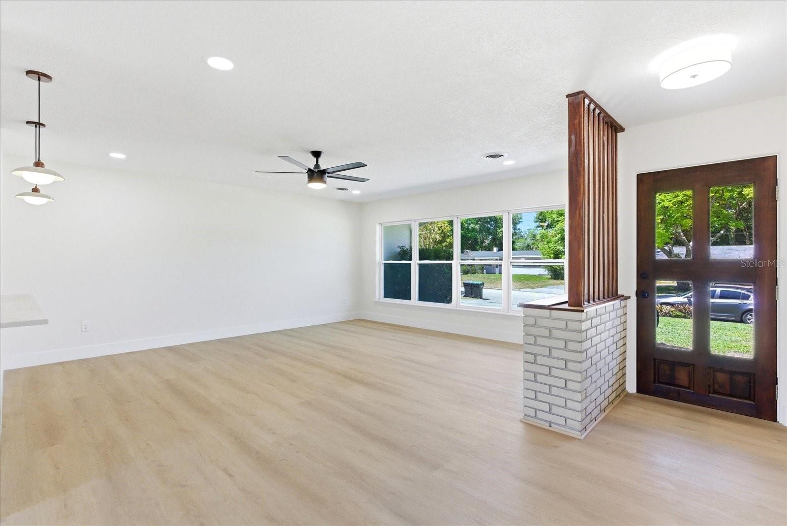 SKYCREST - Residential