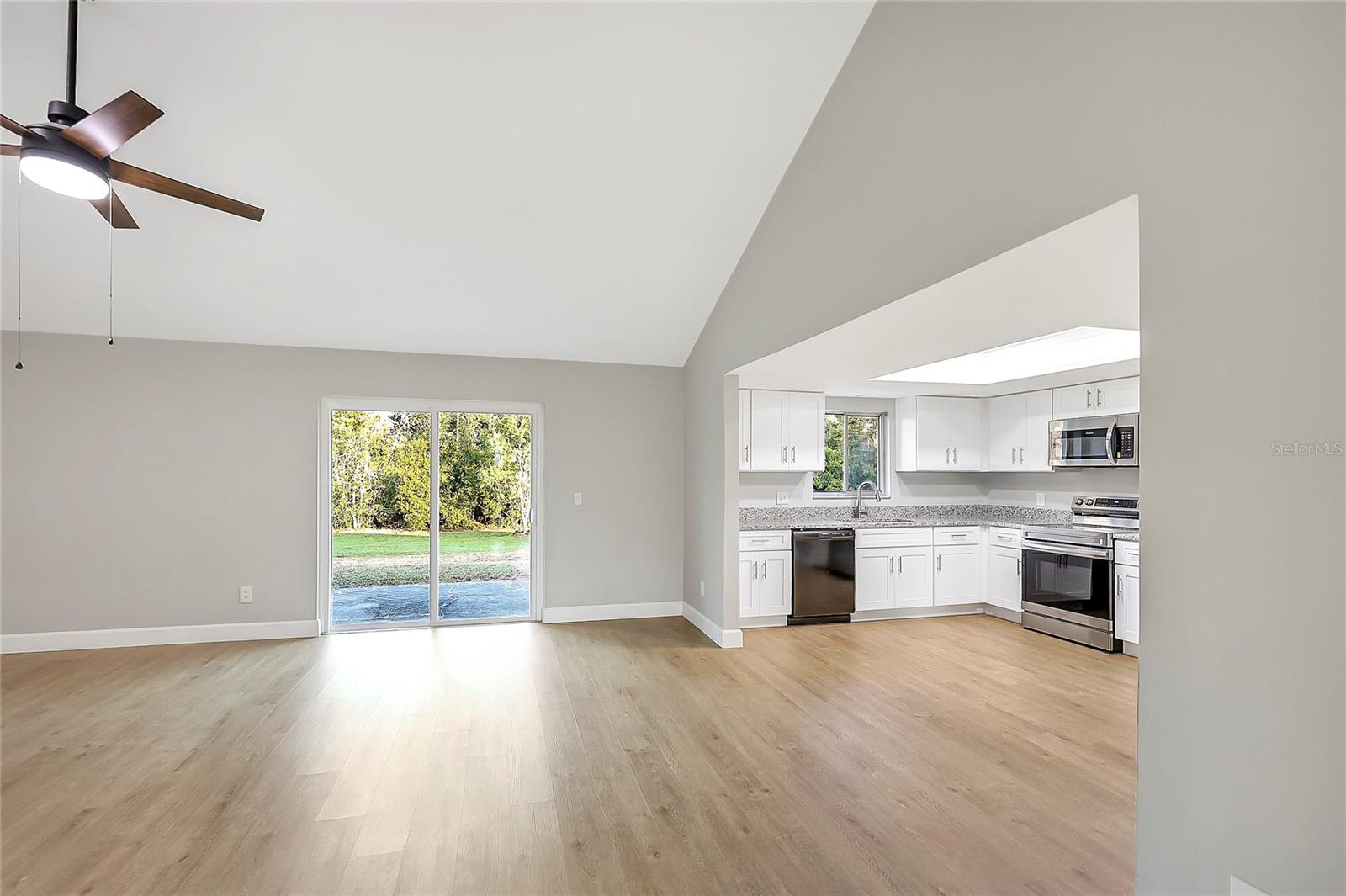 520 EAGLE CIRCLE