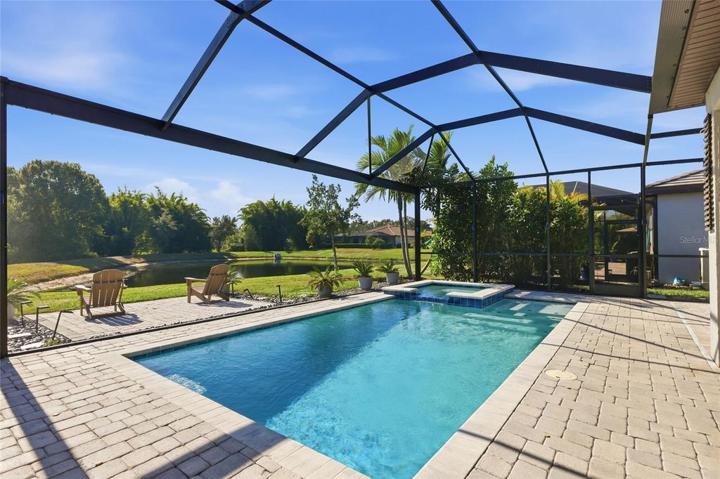 Photo of 11502 Autumn Leaf Way, Bradenton, FL 34212 (MLS # A4675324)