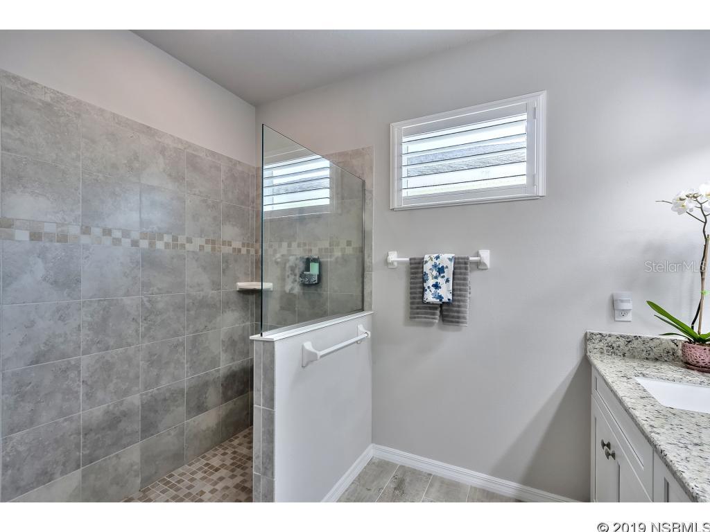 Tiffany Homes At Venetian Bay - Residential