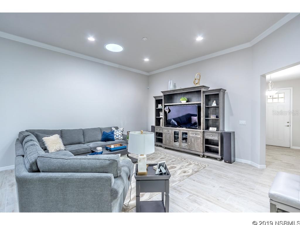 Tiffany Homes At Venetian Bay - Residential