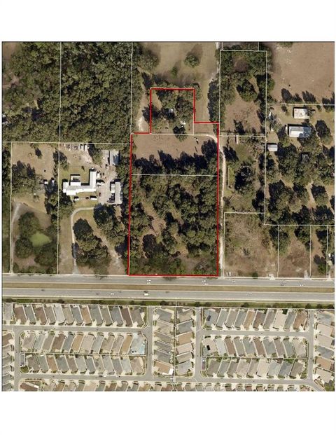 Photo of 745 County Road 466a, Fruitland Park, FL 34731 (MLS # G5078578)