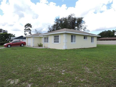 A home in DELTONA