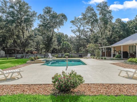 A home in DUNNELLON