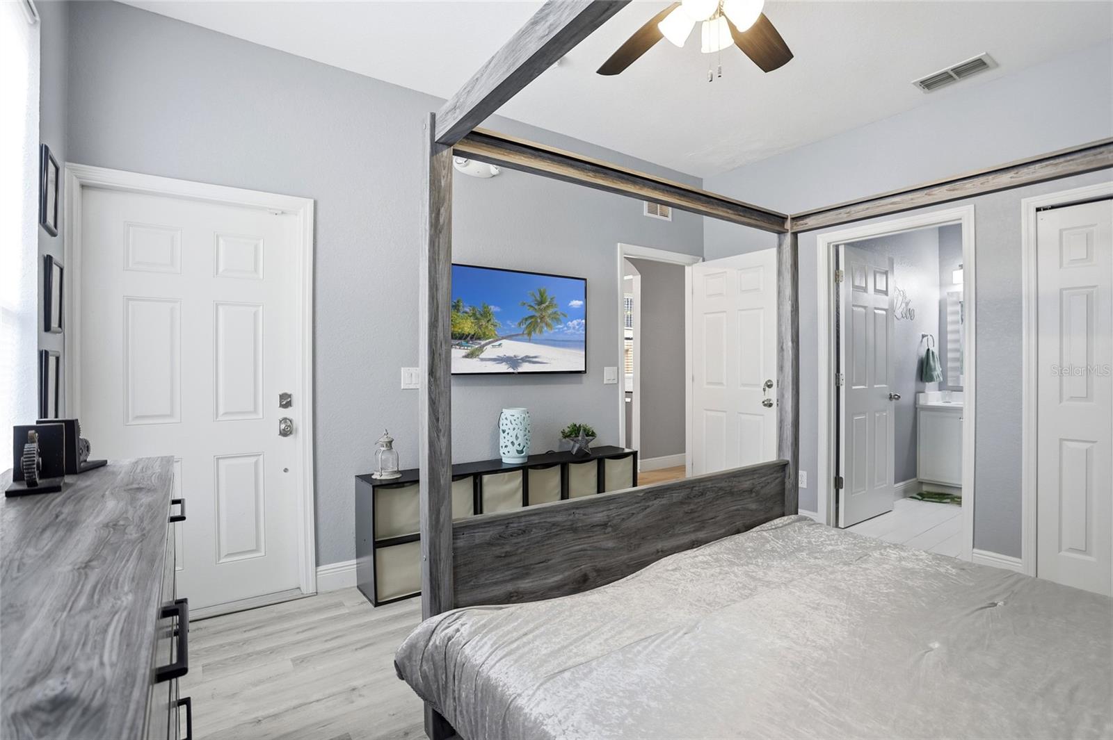 REGAL PALMS AT HIGHLAND RESERVE PH 05 - Residential