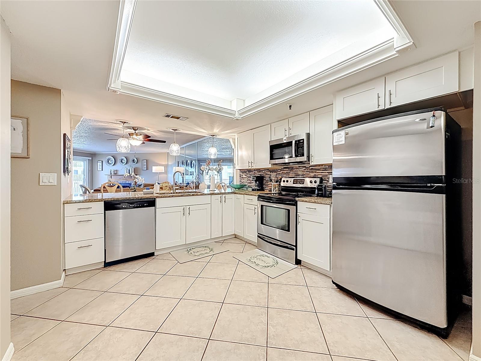 BEACH COTTAGE CONDO - Residential