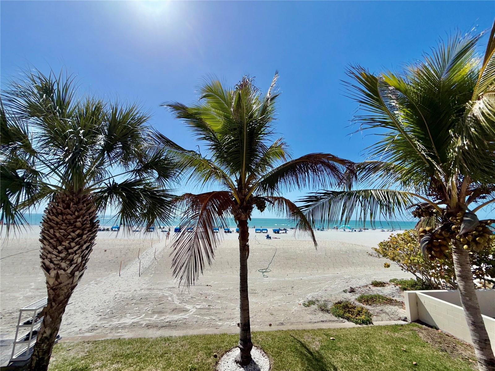 BEACH COTTAGE CONDO - Residential