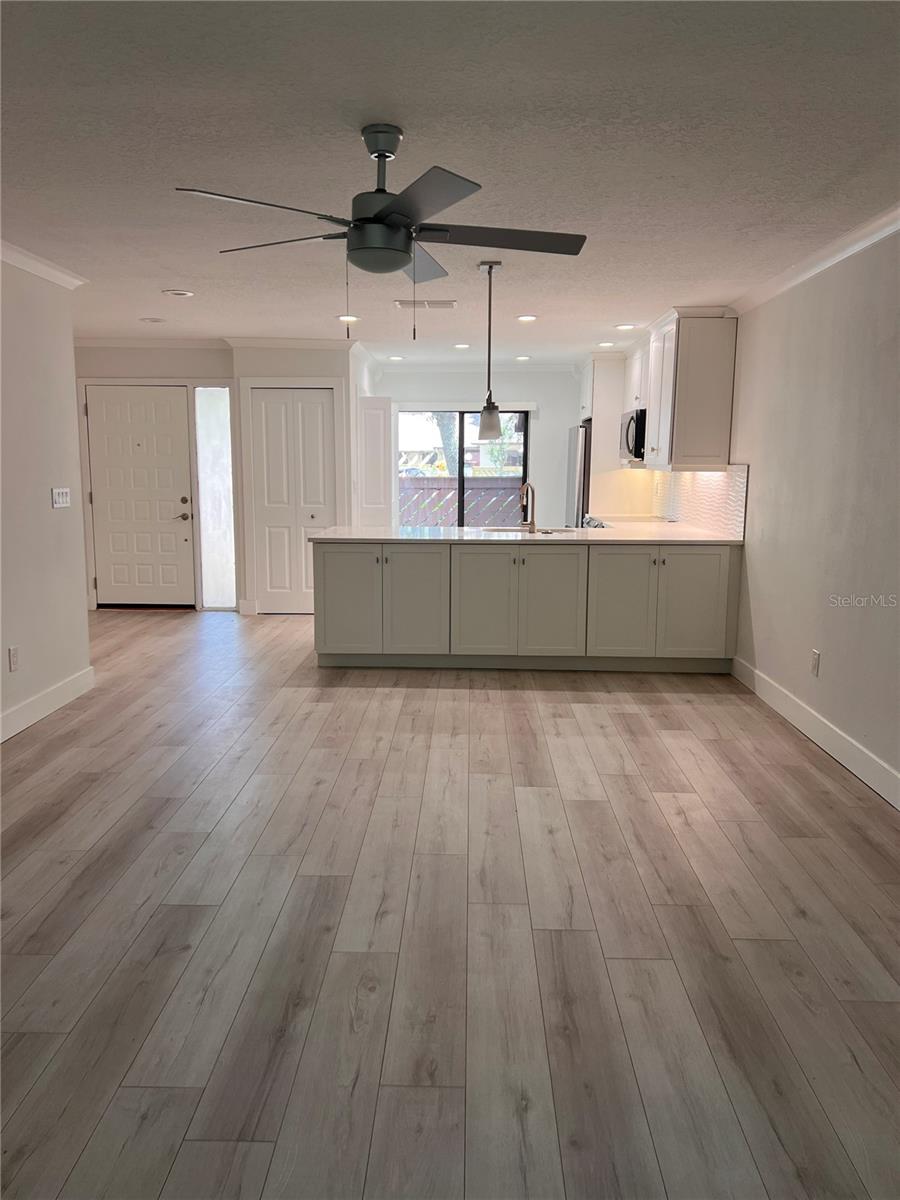 4044 CORKWOOD COURT
