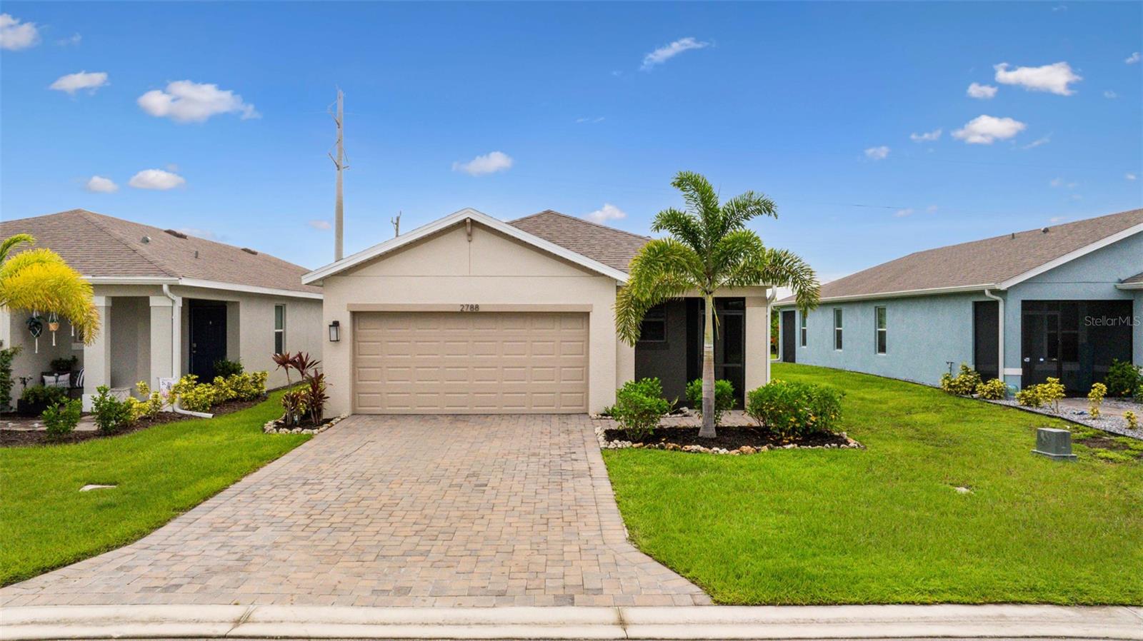 CORAL BAY - Residential