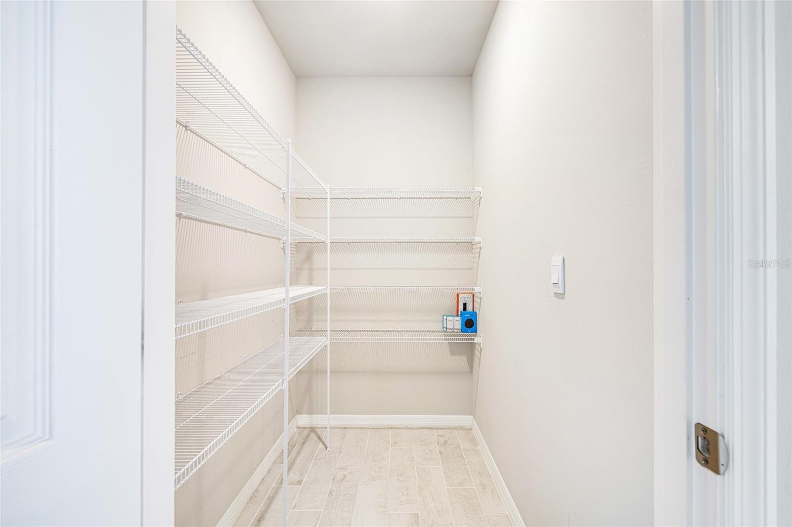 CORAL BAY - Residential