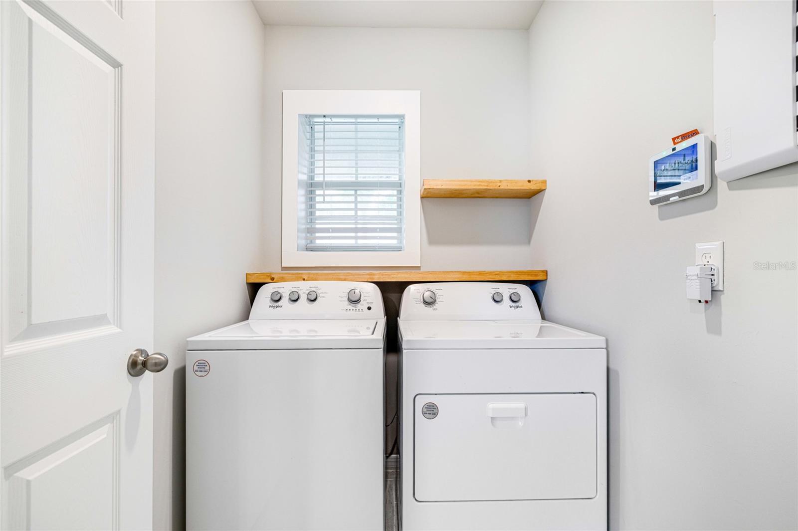 CORAL BAY - Residential