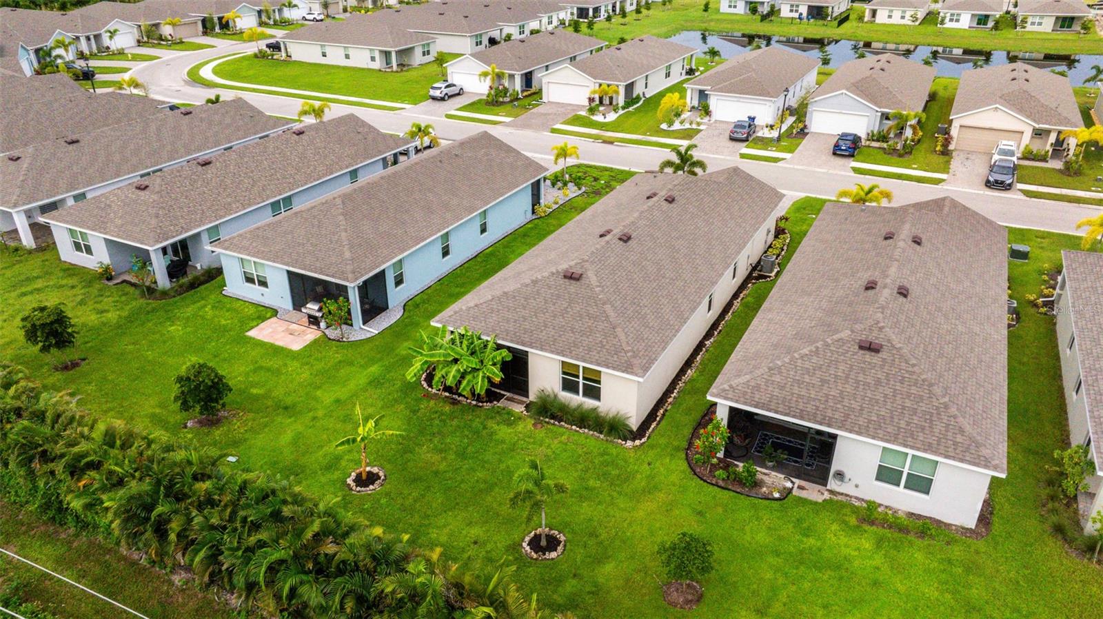 CORAL BAY - Residential