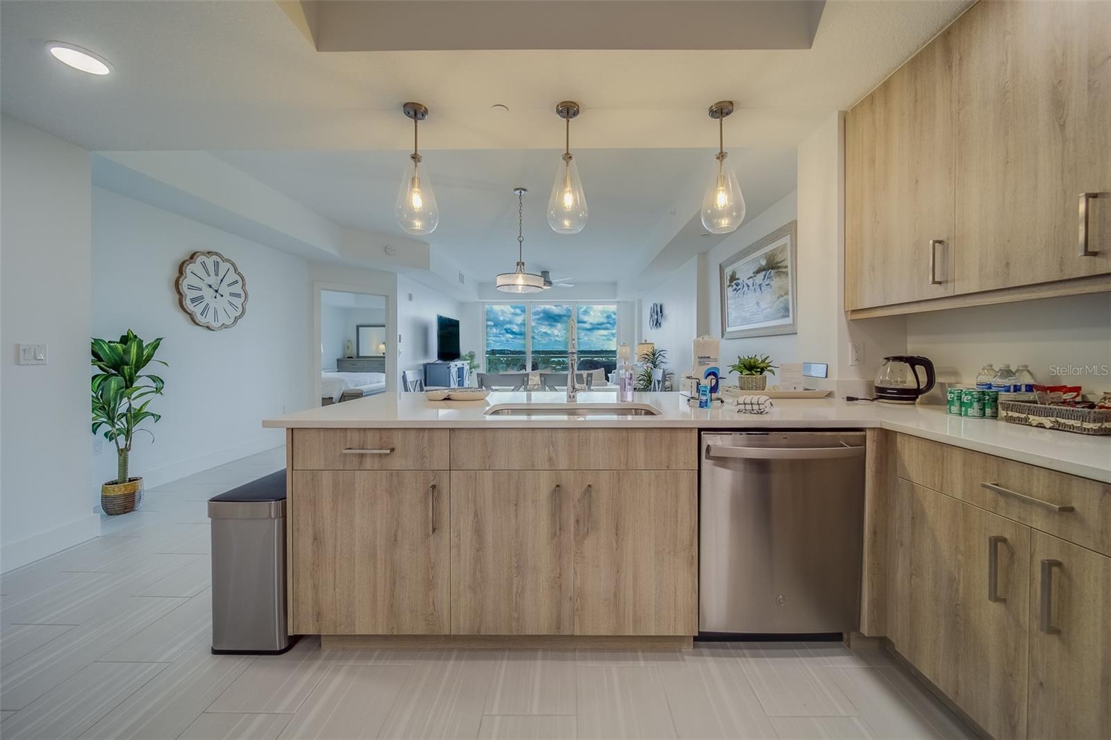 415 ISLAND WAY 505