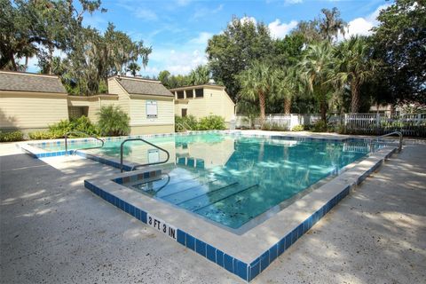 A home in LONGWOOD