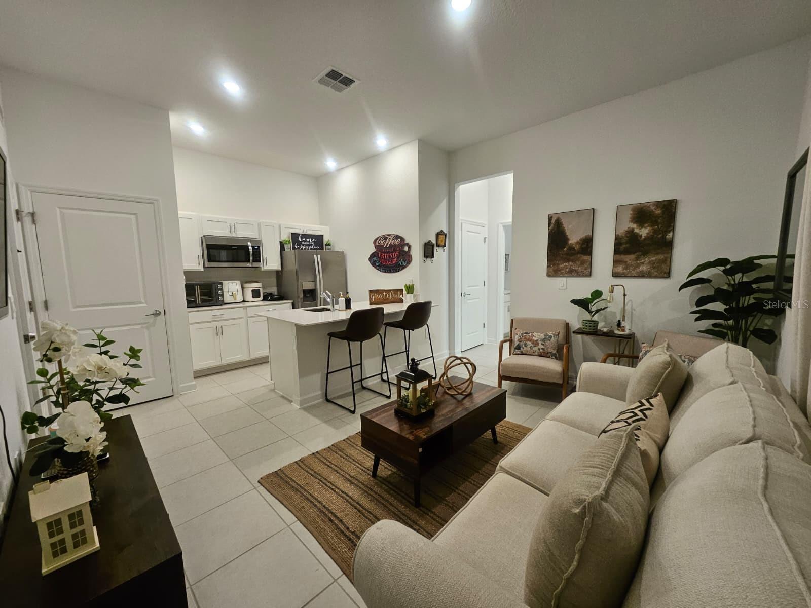 GARDEN HILL/PROVIDENCE PH 2 - Residential Lease