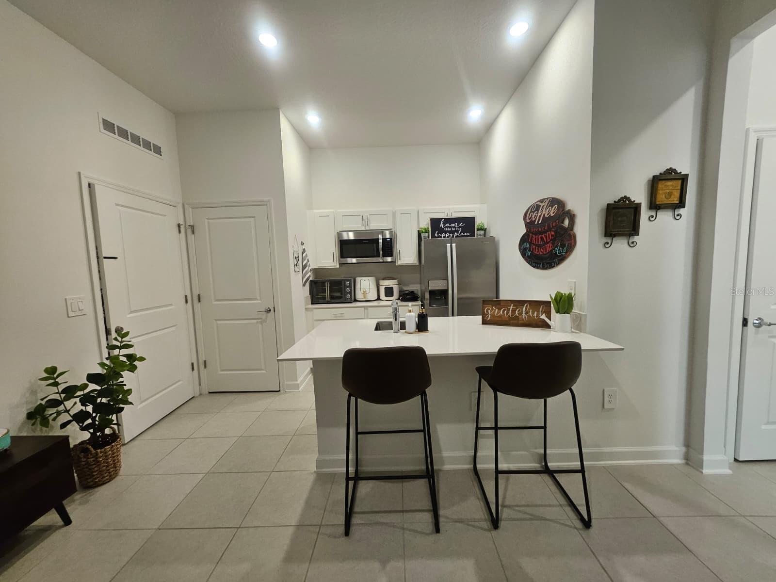 GARDEN HILL/PROVIDENCE PH 2 - Residential Lease