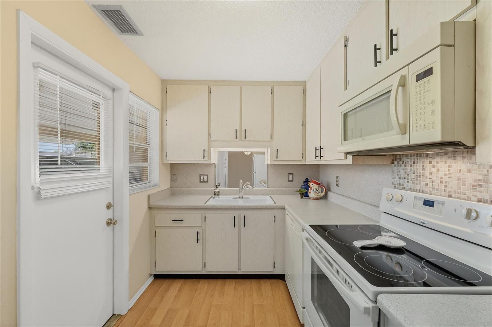 DESOTO SQUARE VILLAS PH II - Residential