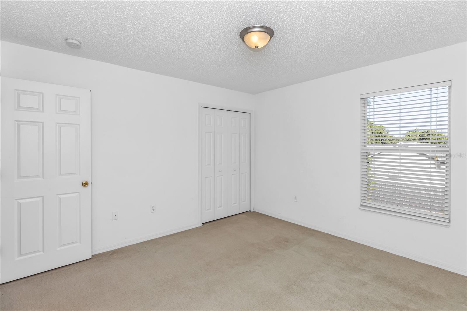 DELTONA LAKES UNIT 32 - Residential