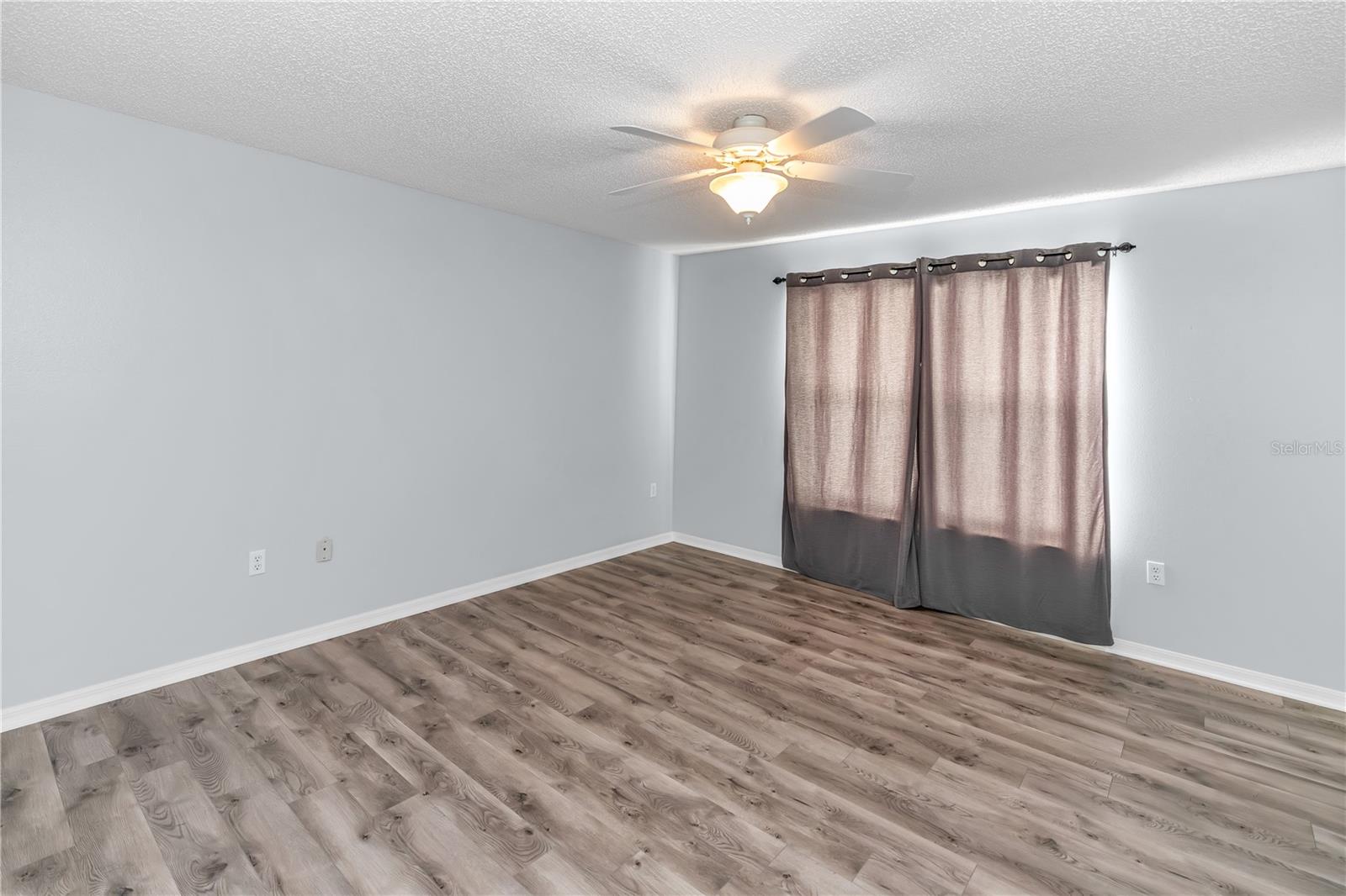 DELTONA LAKES UNIT 32 - Residential