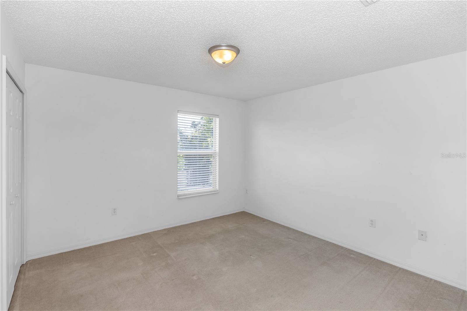 DELTONA LAKES UNIT 32 - Residential