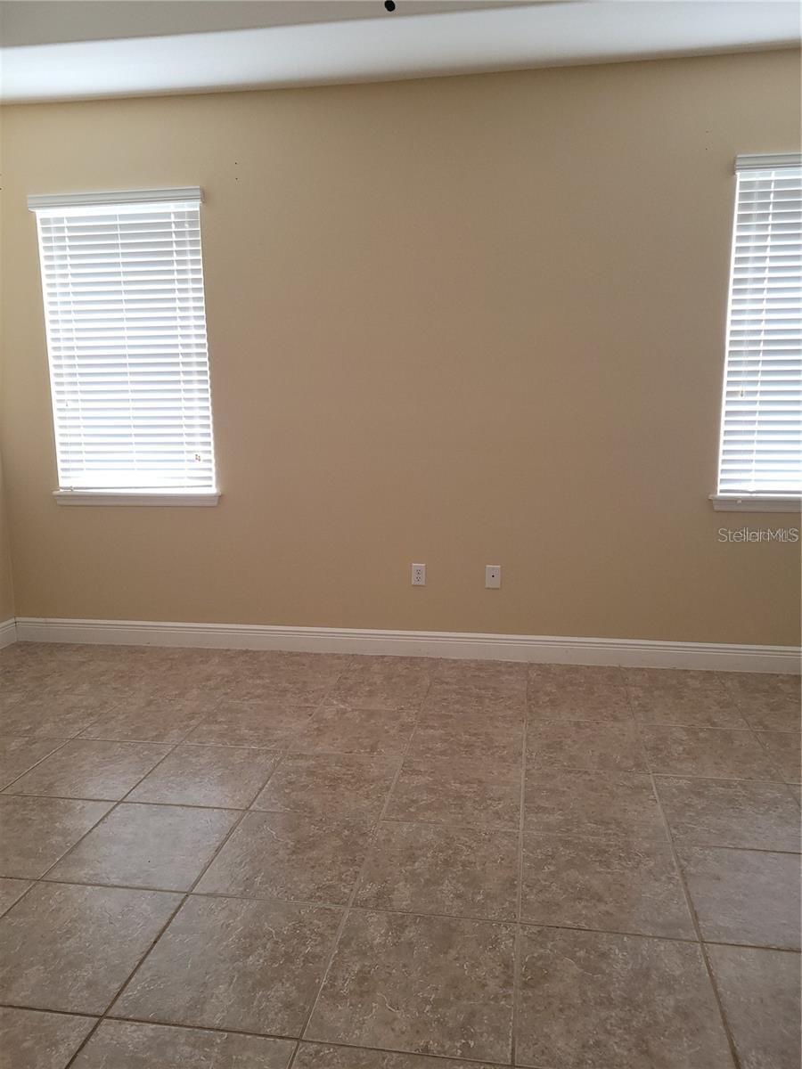 SOUTHCHASE - Residential Lease