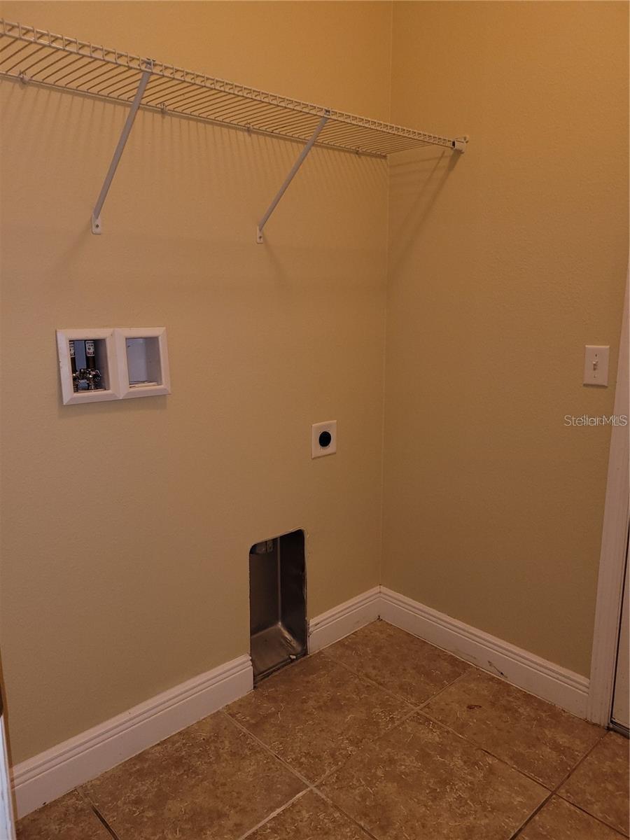 SOUTHCHASE - Residential Lease