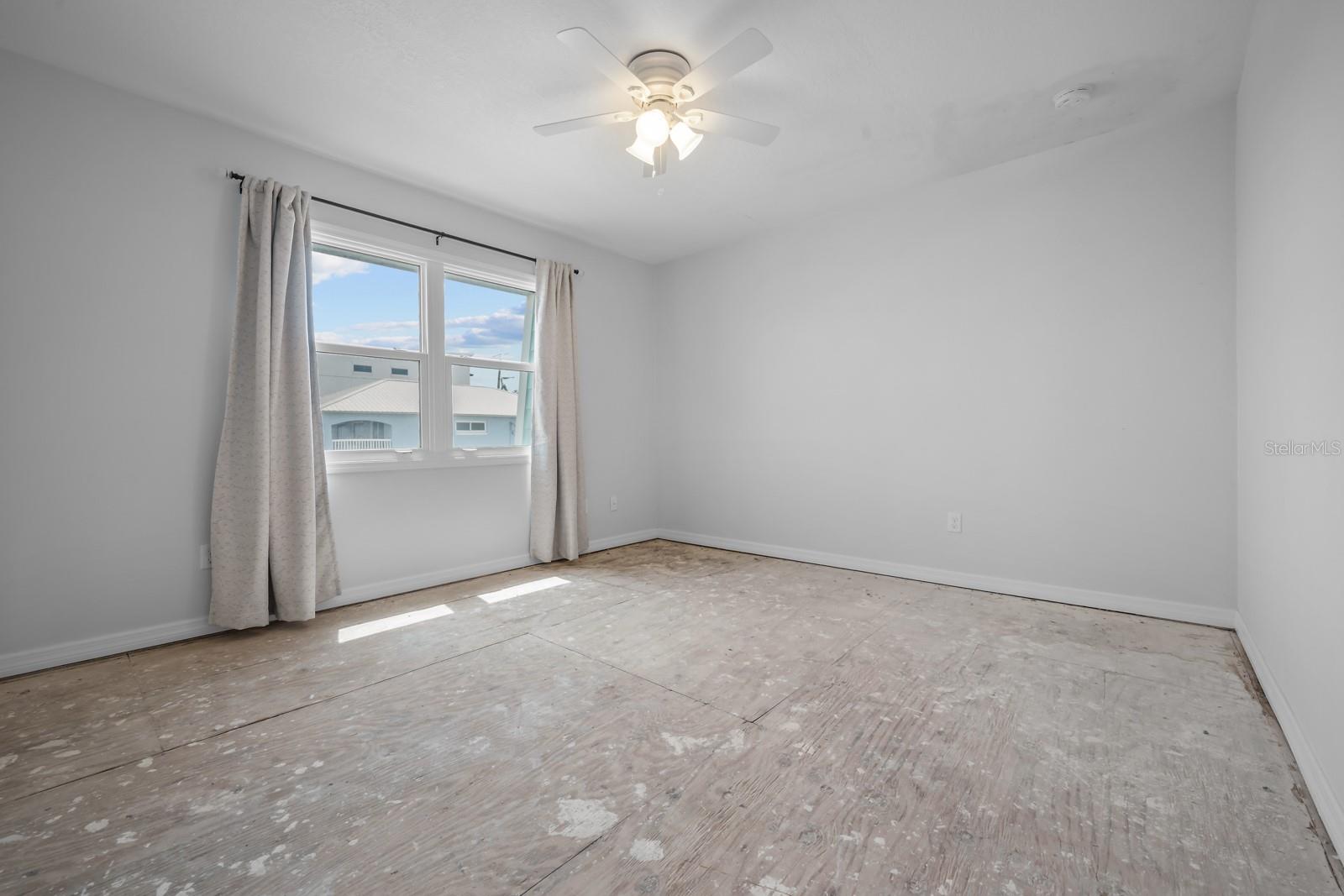 SOUTHERN SHORES CONDO - Residential