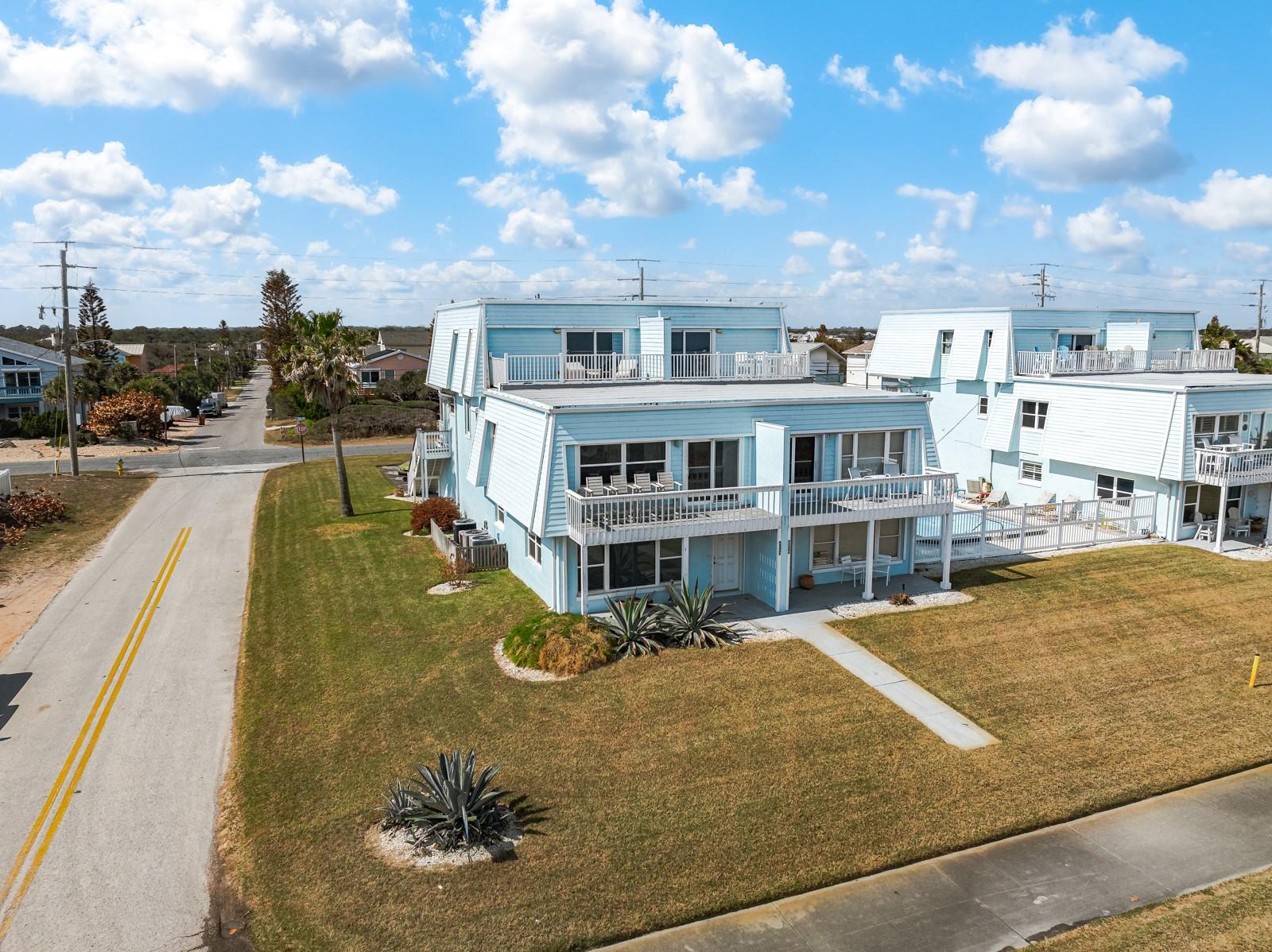 SOUTHERN SHORES CONDO - Residential