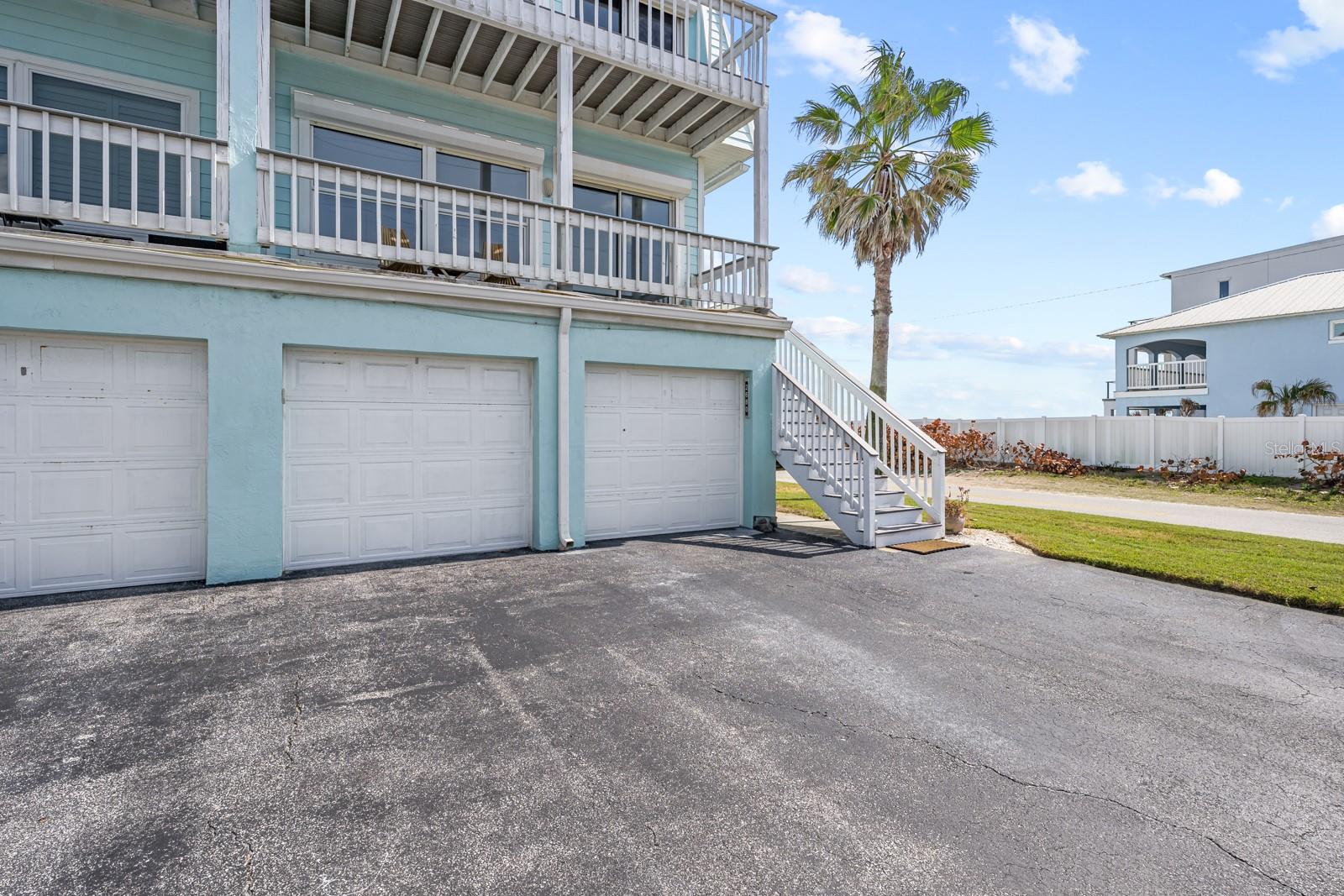 SOUTHERN SHORES CONDO - Residential