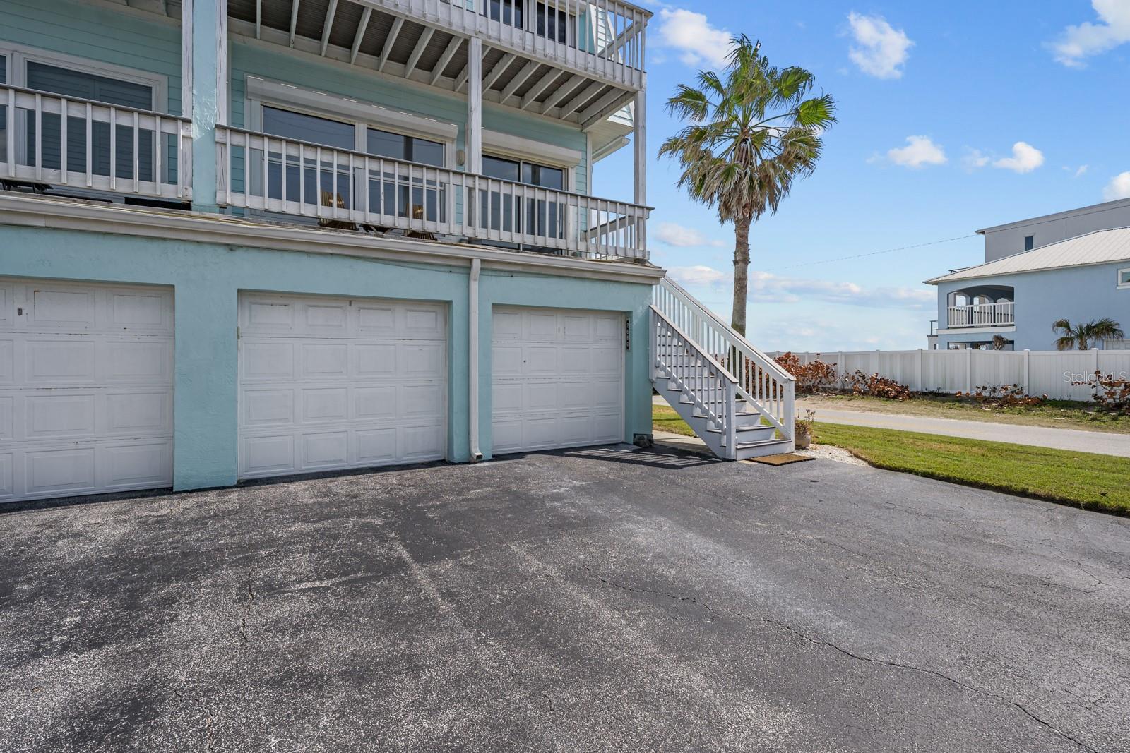 SOUTHERN SHORES CONDO - Residential