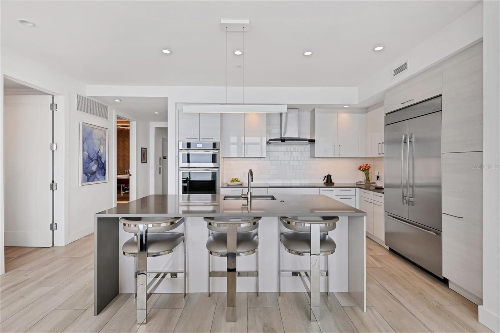 VUE SARASOTA BAY - Residential