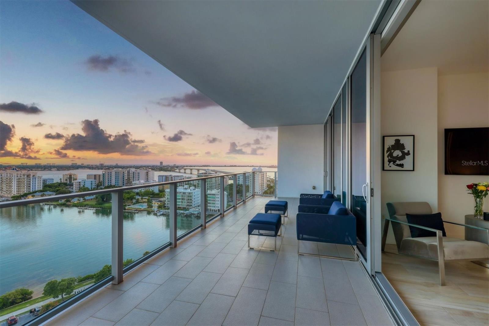 VUE SARASOTA BAY - Residential