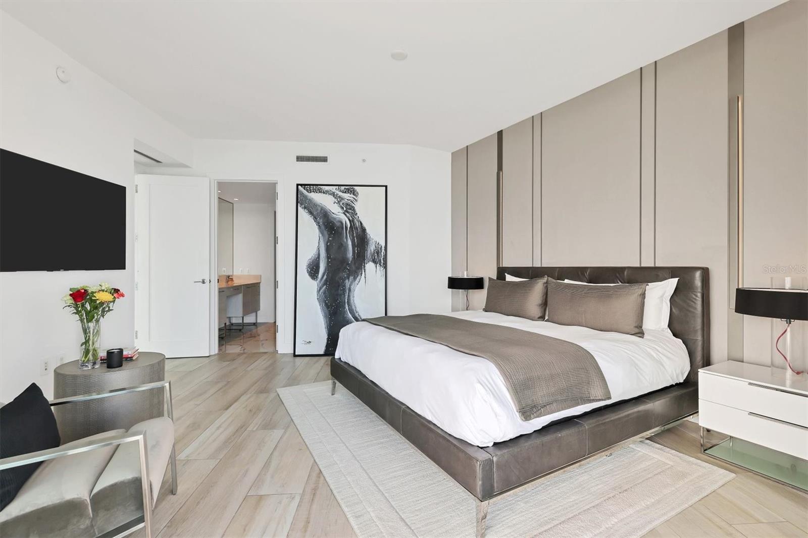 VUE SARASOTA BAY - Residential