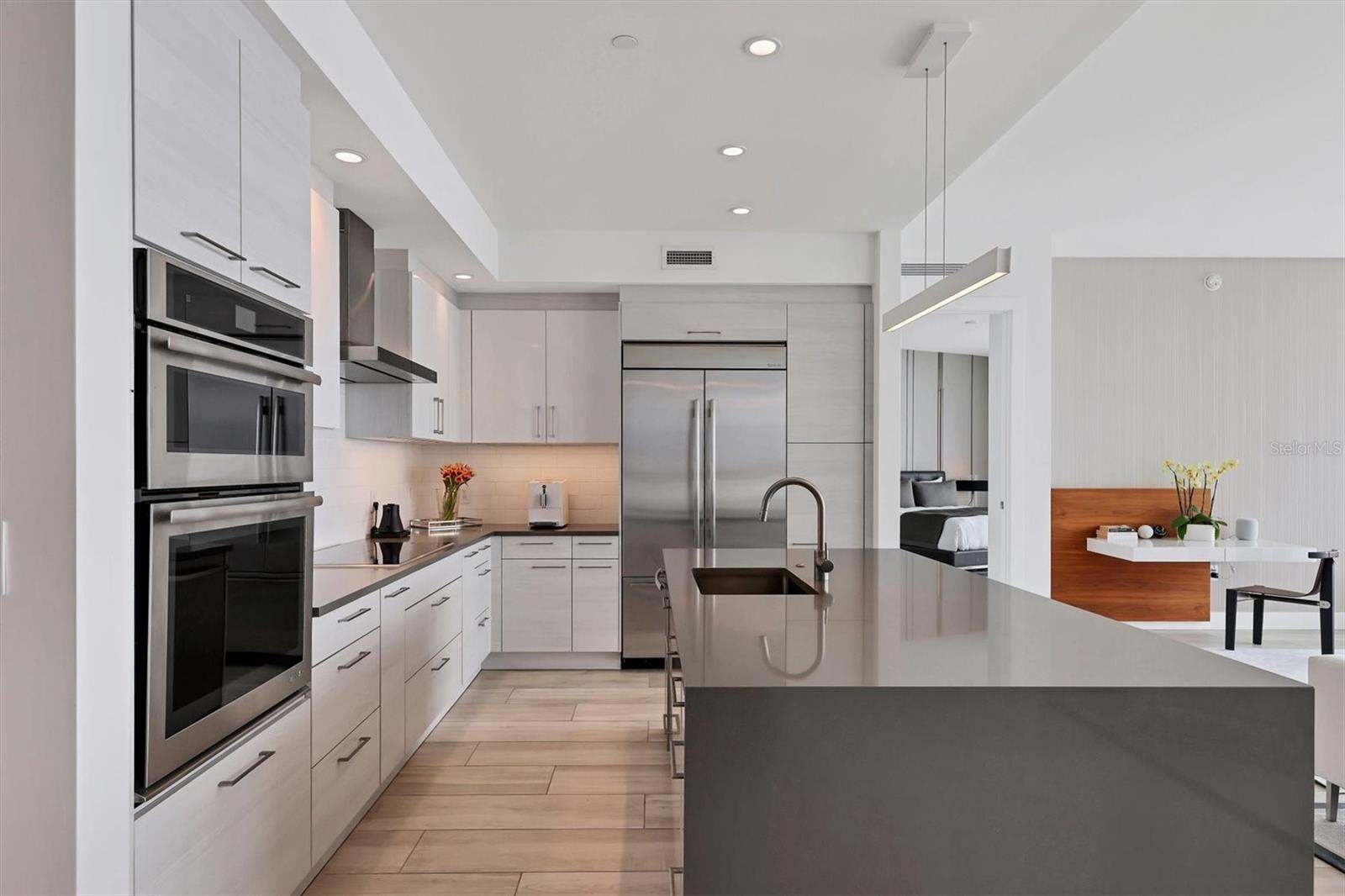 VUE SARASOTA BAY - Residential