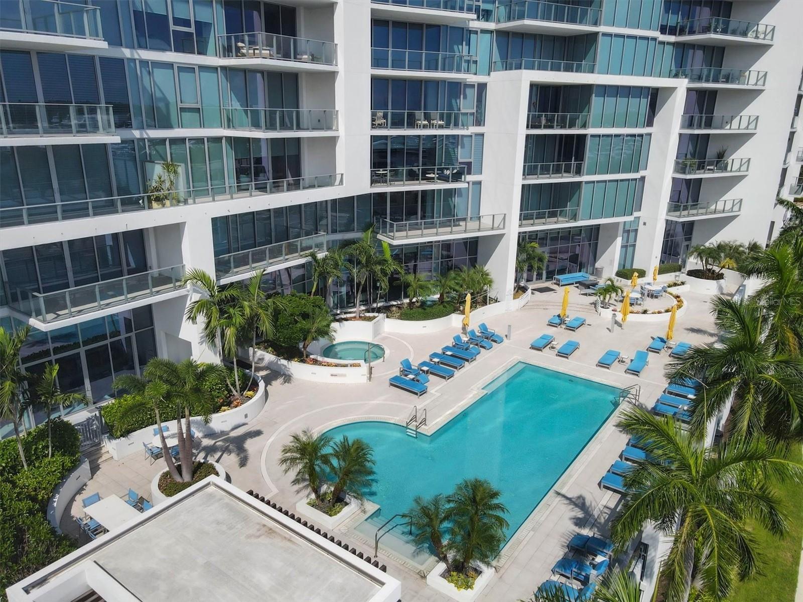 VUE SARASOTA BAY - Residential