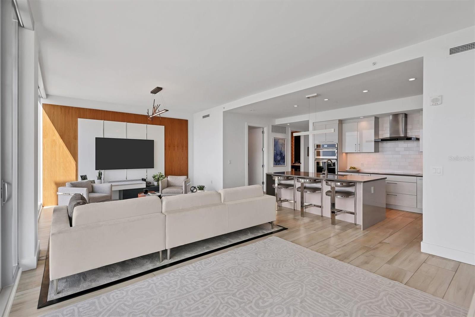 VUE SARASOTA BAY - Residential