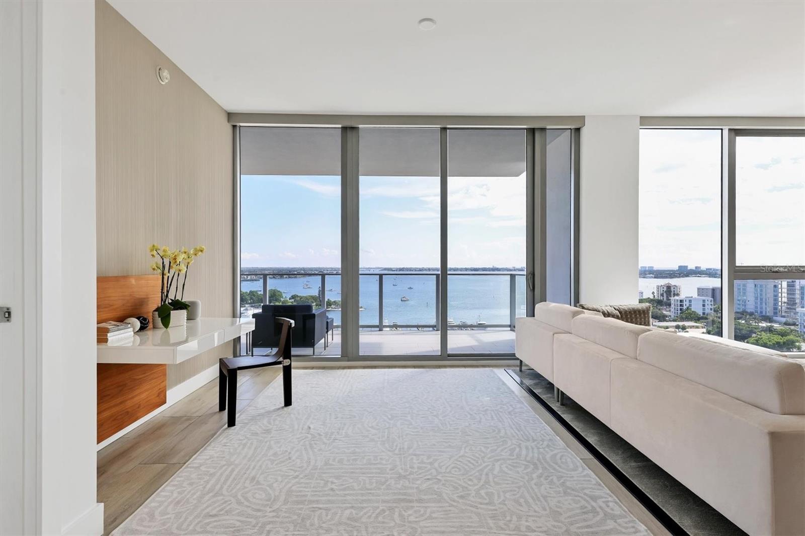 VUE SARASOTA BAY - Residential