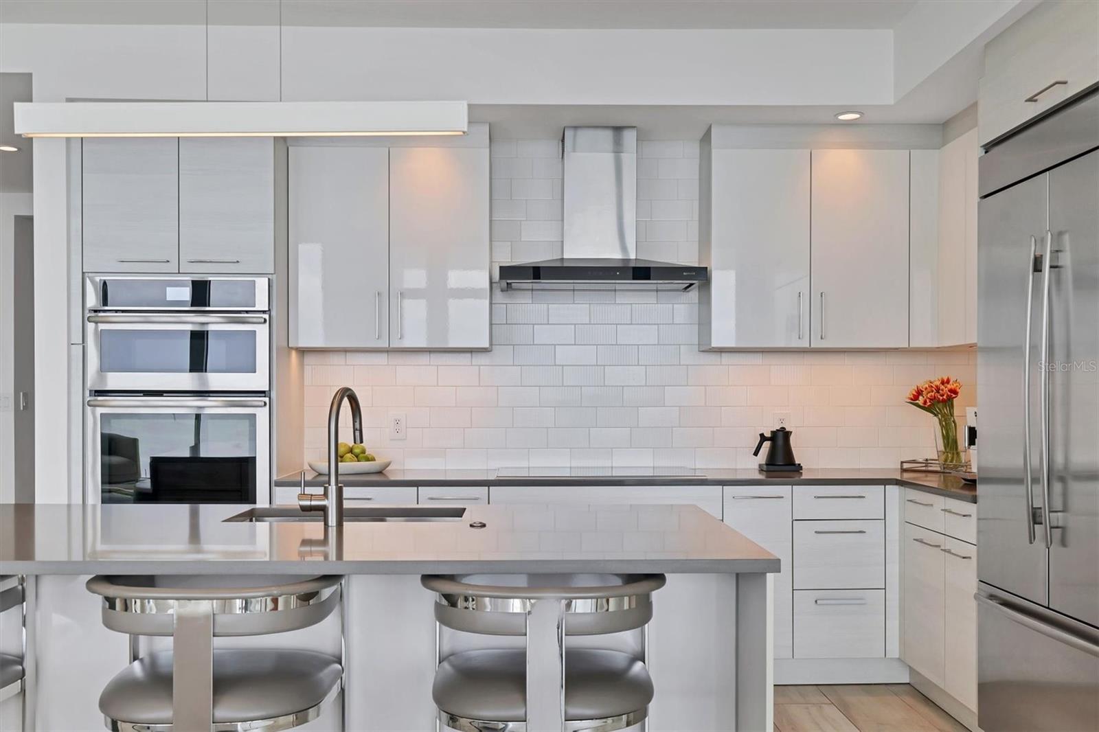 VUE SARASOTA BAY - Residential