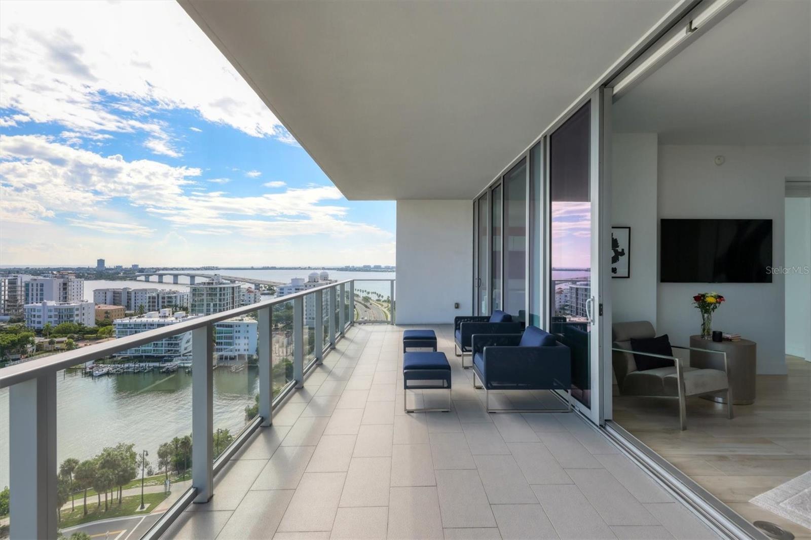 VUE SARASOTA BAY - Residential