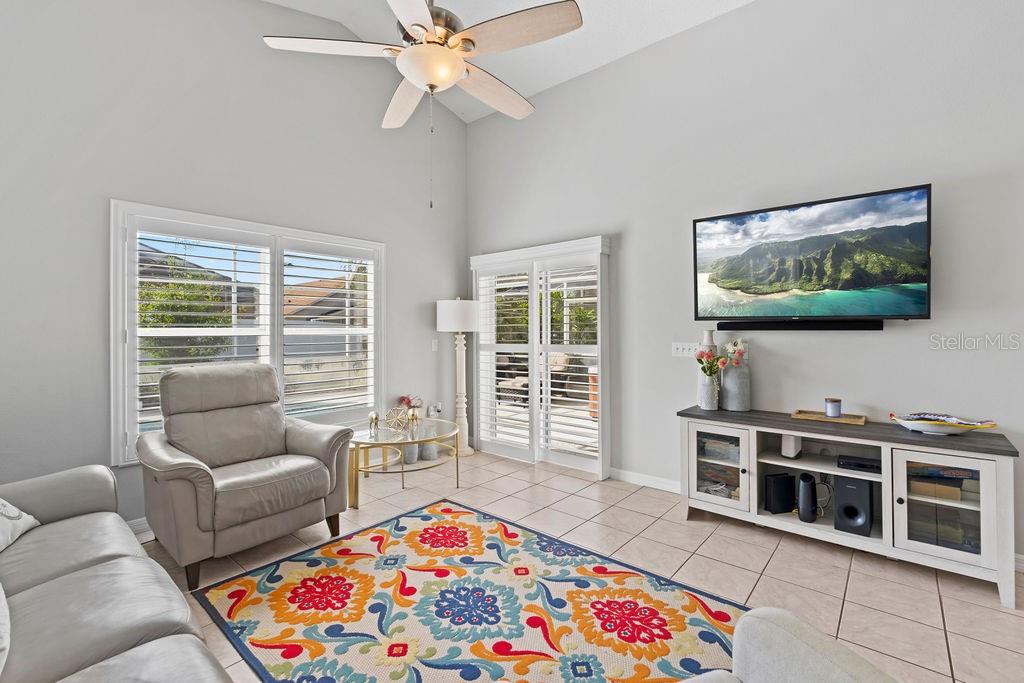 OAK ISLAND COVE - Residential