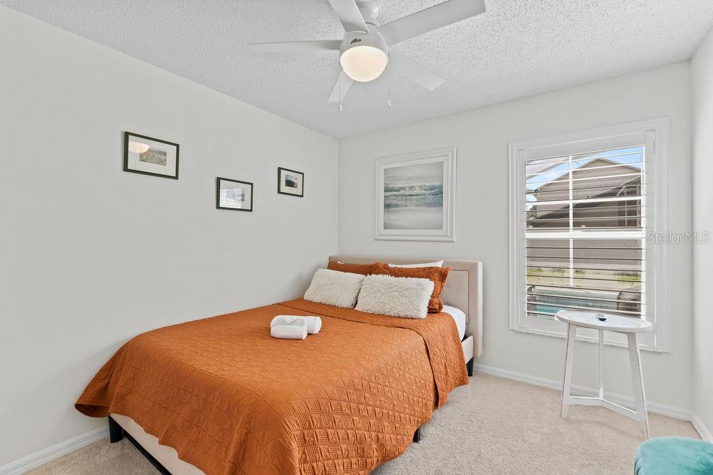 OAK ISLAND COVE - Residential