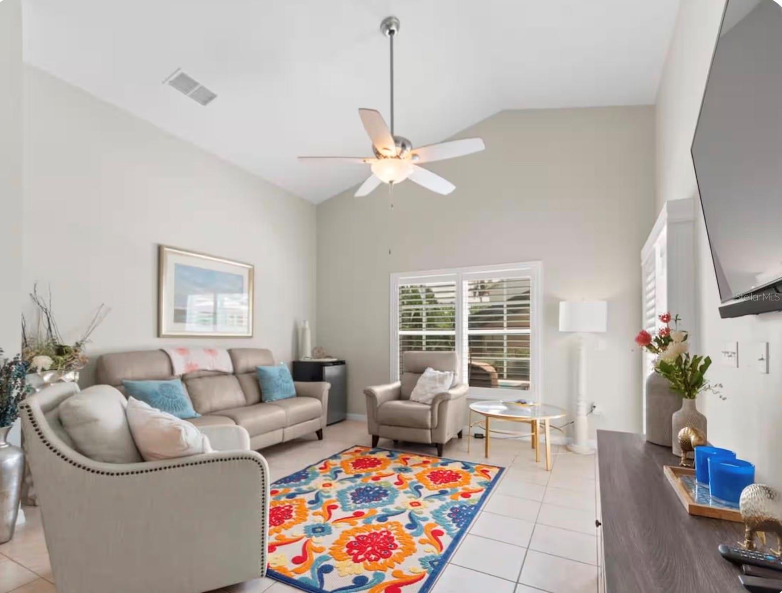 OAK ISLAND COVE - Residential