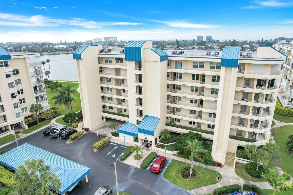 Photo of 7872 Sailboat Key Boulevard S #602, South Pasadena, FL 33707 (MLS # TB8376529)