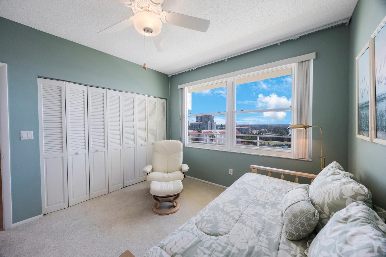 HARBOURSIDE CONDO - Residential